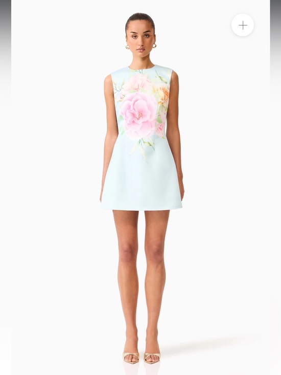 Elliatt Dresses & Skirts - elliatt harper blue & pink floral print A-line shift mini dress size XS NEW